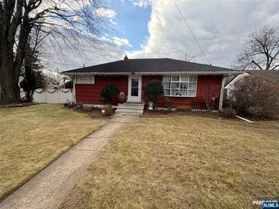 50 Brookfield Rd, Dumont, NJ, 07628