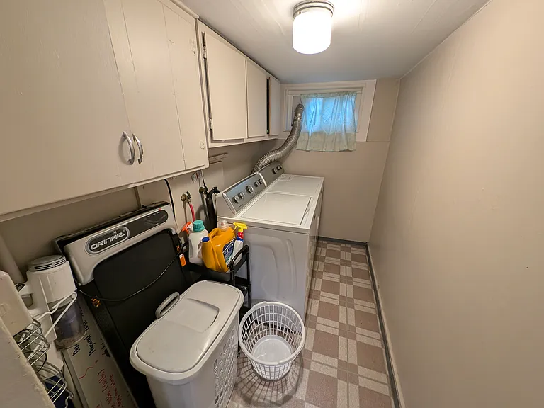 237 E 400 S #BASEMENT — Photo 18
