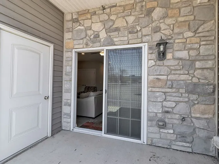2493 Sweet Home Rd #111 — Photo 11