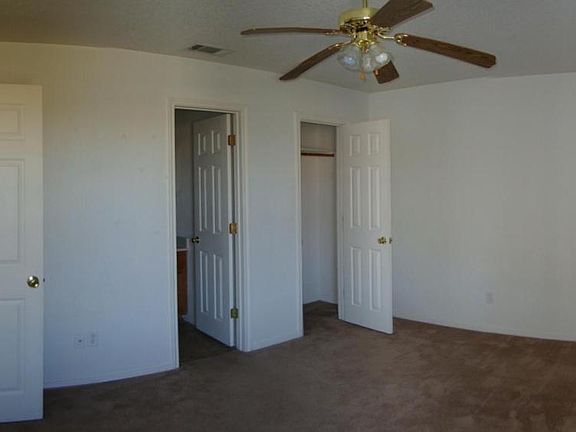 007_Master Bedroom_12212021