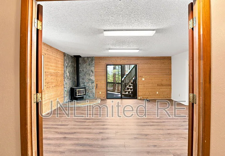 1410 N Inverrary Way — Photo 14
