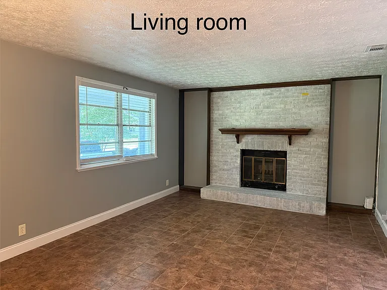 5044 Oakside Dr — Photo 6