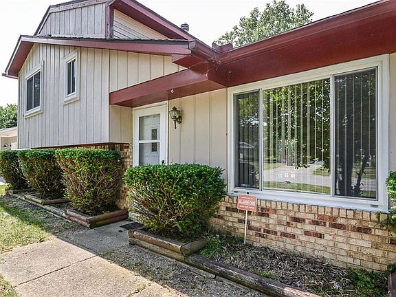 3rd image of 9246 Abbey Ln