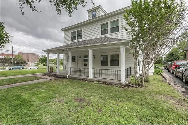 4007 McGee St — Photo 1