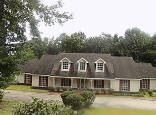 1208 Amherst Dr, Dothan, AL 36305
