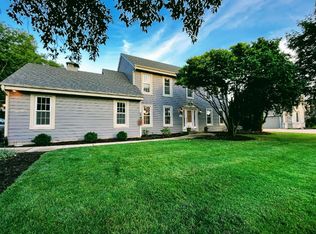 W156N5382 Bette Dr, Menomonee Falls, WI 53051