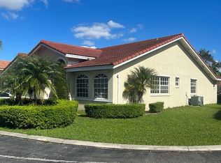 4281 SW 153rd Pl, Miami, FL 33185