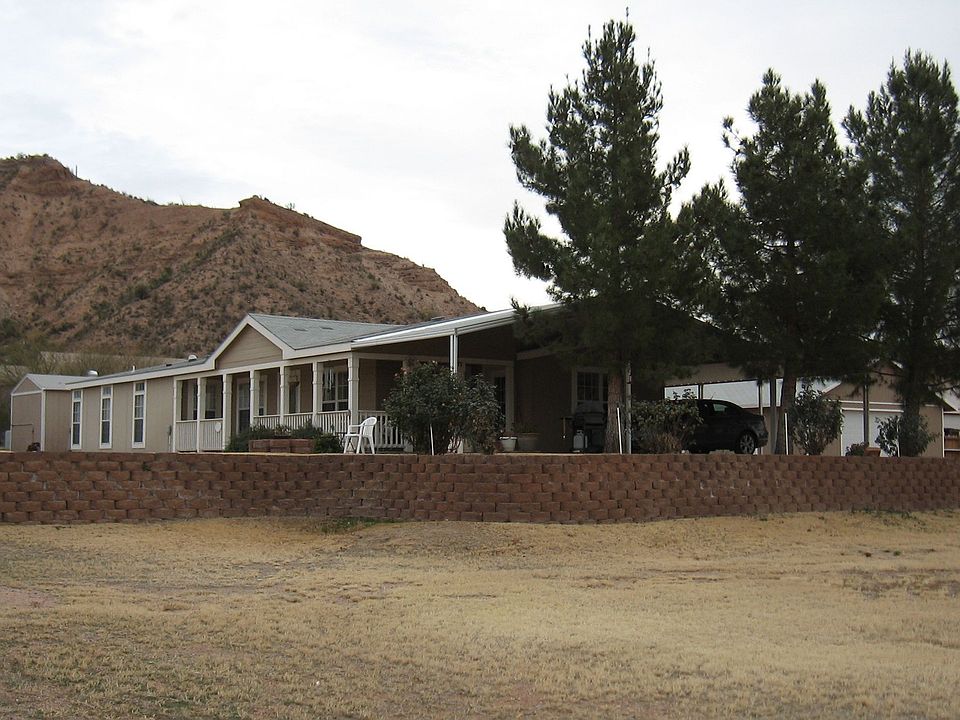 Beautiful Home on 1.06 Acre 