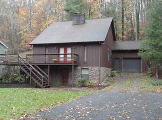 1030 Hollow Rd, Marion, VA 24354