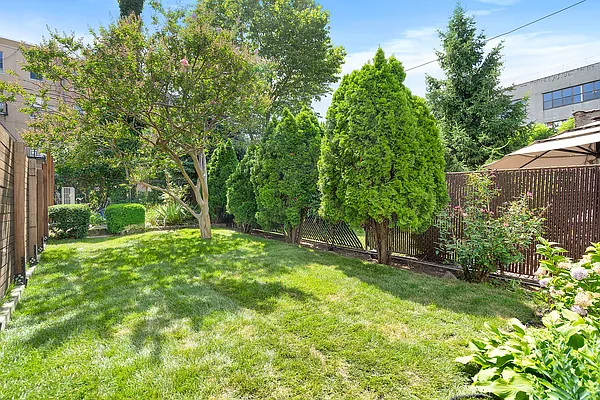 Sold by Compass | media 11