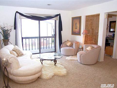 2nd image of 108 Cambridge Dr