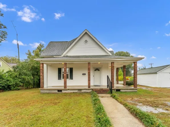 102 Kitson St, Greenwood, SC 29649