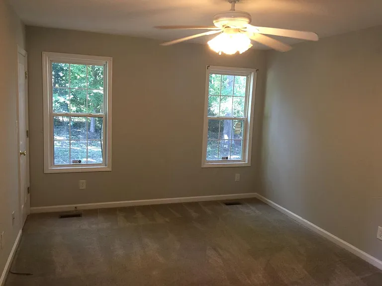 111 E Rockway St — Photo 14
