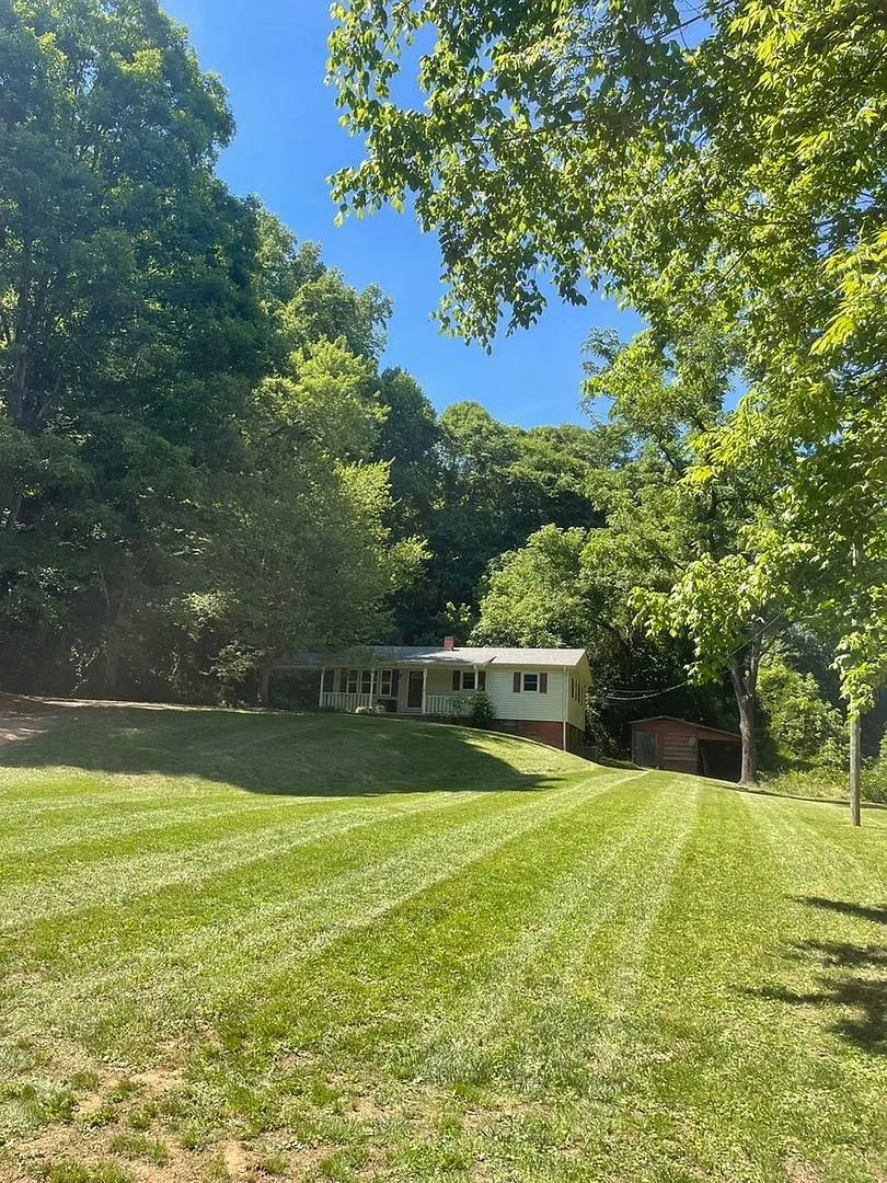 New Rental Listing - No Hud No Section 8 — Photo 2