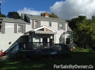 323 Beloit St, Walworth, WI 53184