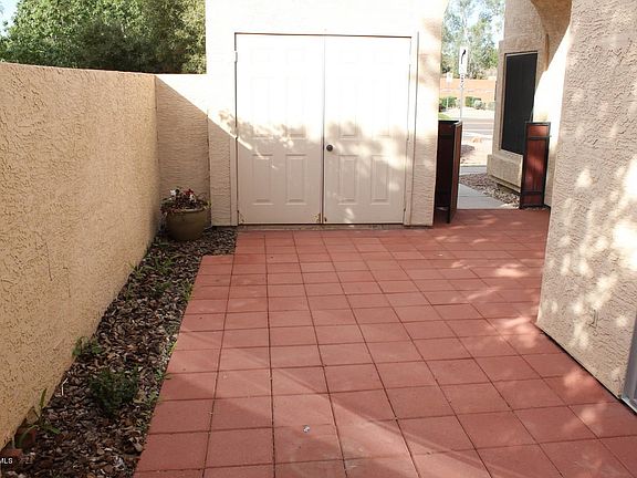 Huge Patio with Storage
