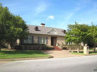 615 Woodland Hills Dr, Tyler, TX 75701