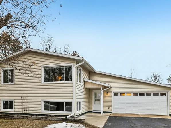 859 Dorothy Dr, Portage, WI 53901