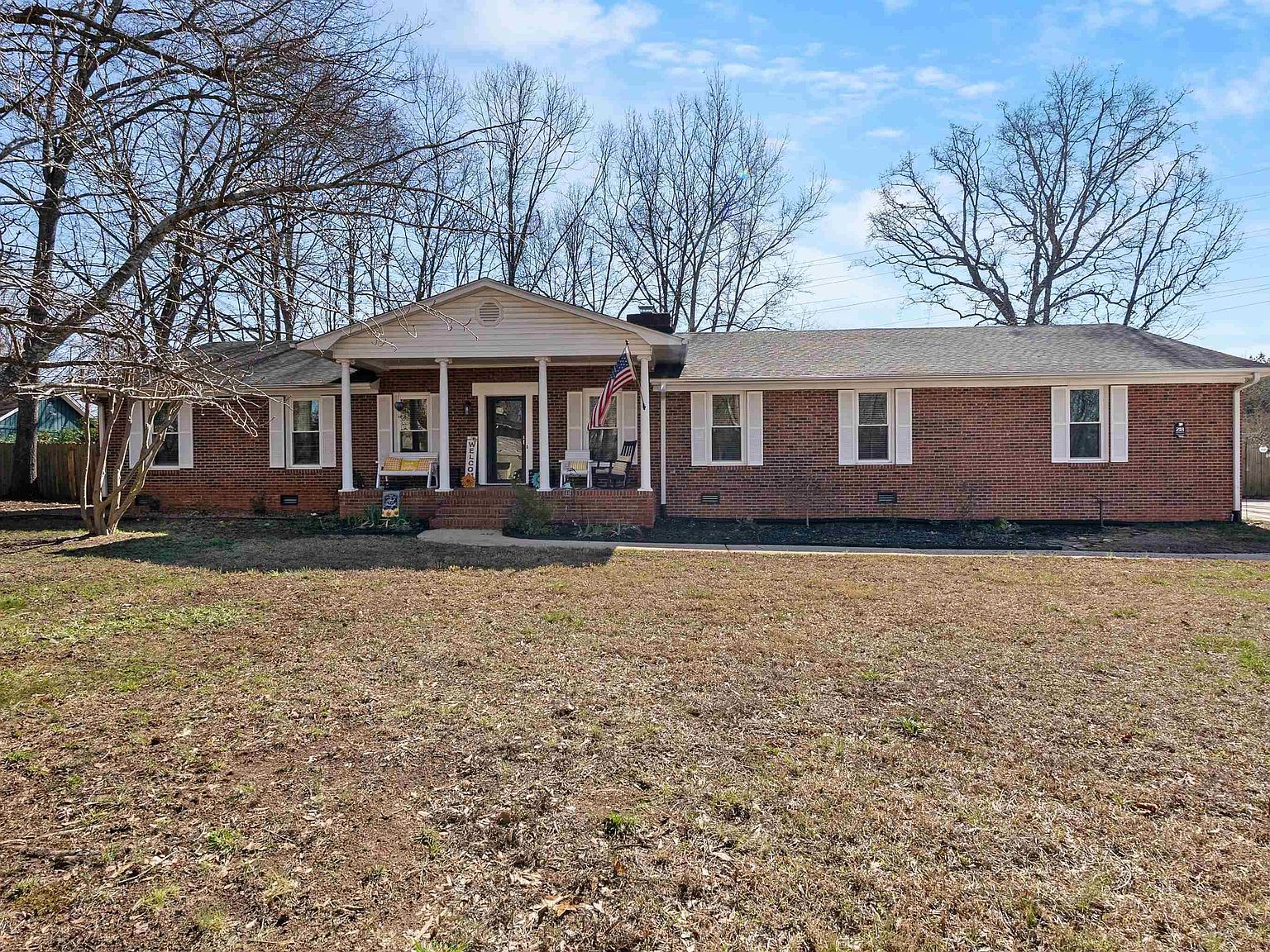 218 Crestwood Dr, Greenville, SC 29609 | MLS #1585079 | Zillow