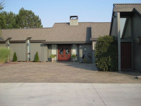 median home price walla walla