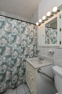 Sold by Houlihan Lawrence | media 13