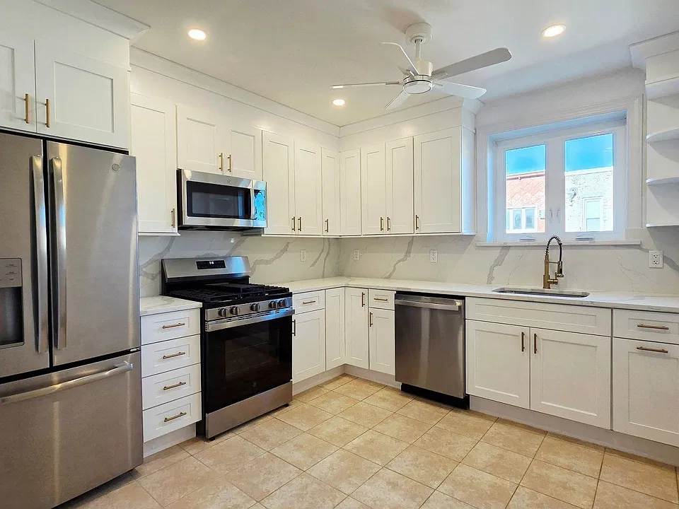 212 Highpoint Ave #2