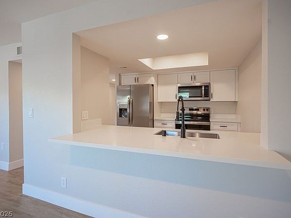 4th image of 1956 Las Palmas Ln APT 136
