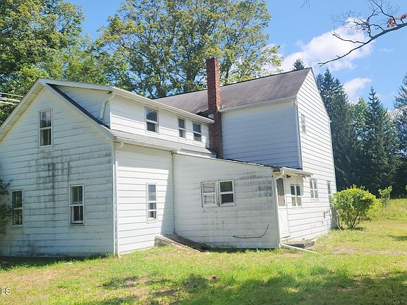 3rd image of 170 Spruceton Road