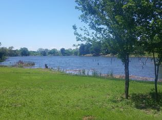 2705 Wood Lake Dr, Cedar Hill, TX 75104