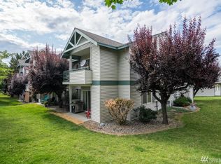 667 4th St NE APT L101, East Wenatchee, WA 98802