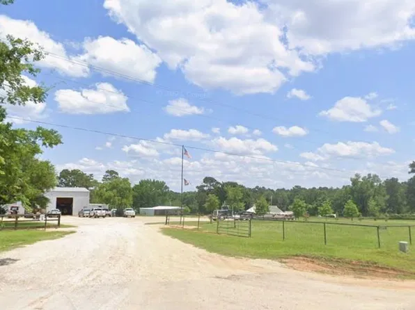 3935 Spring Branch Rd, Montgomery, TX 77316