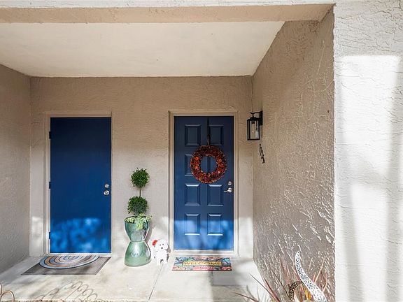 3rd image of 7725 Cosme Dr APT A