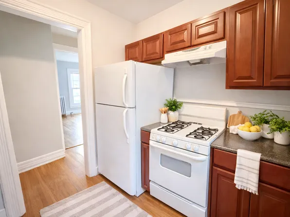 547 W Ferry St APT 4, Buffalo, NY 14222