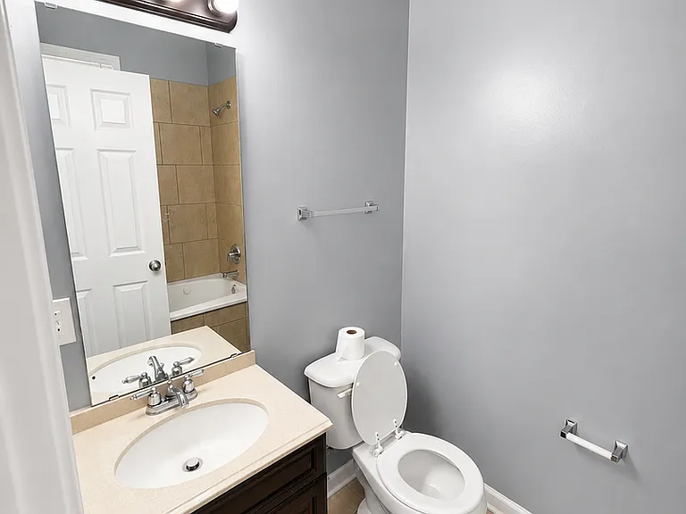 3420 Virginia Ave — Photo 15