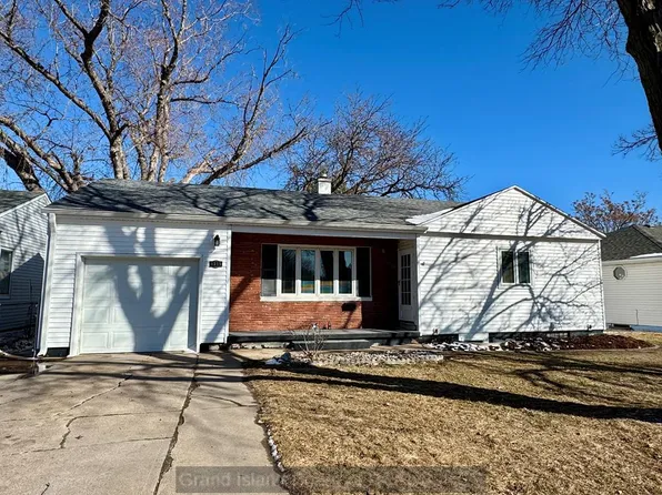 1315 N Grand Island Ave, Grand Island, NE 68803