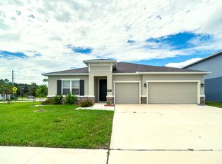 8022 Greenway Ave, Wesley Chapel, FL 33544