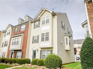16225 Peachmont Dr, Cornelius, NC 28031