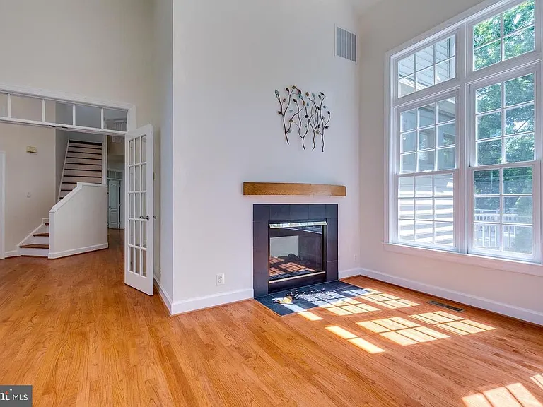 1489 Broadstone Pl — Photo 8
