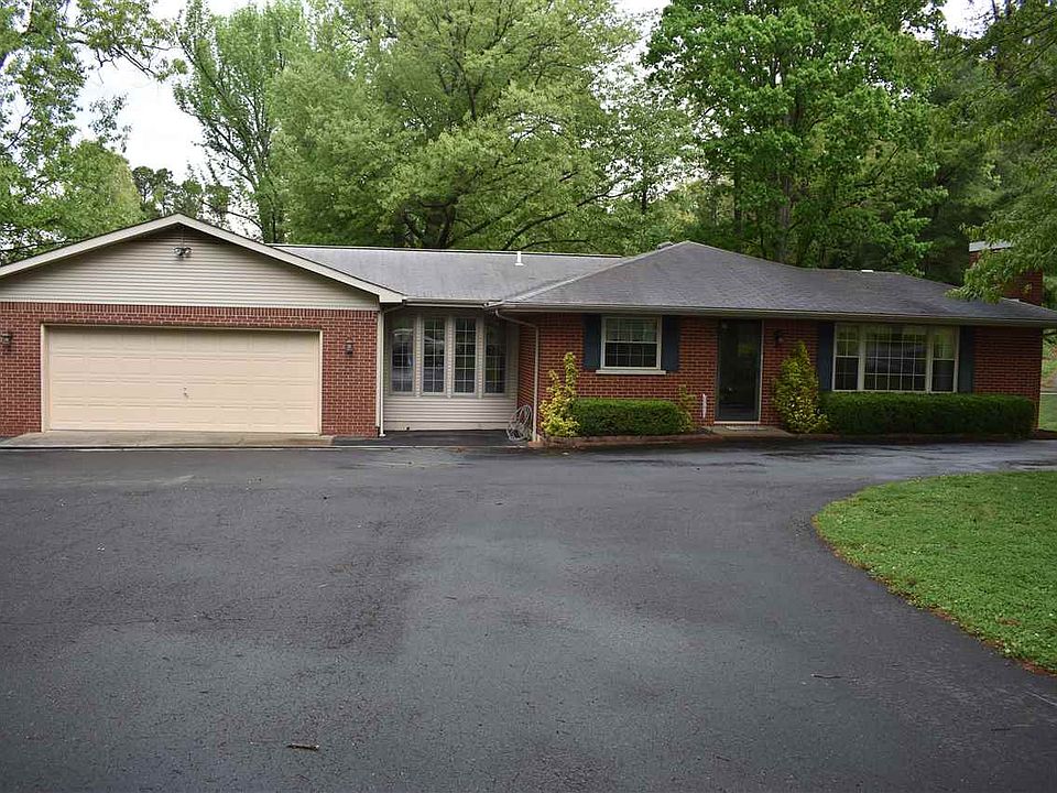 1st image of 81 McCracken Rd