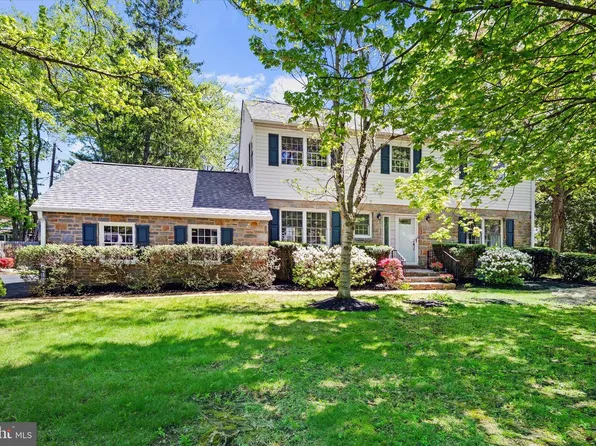 17 Briar Rd, Wilmington, DE 19803