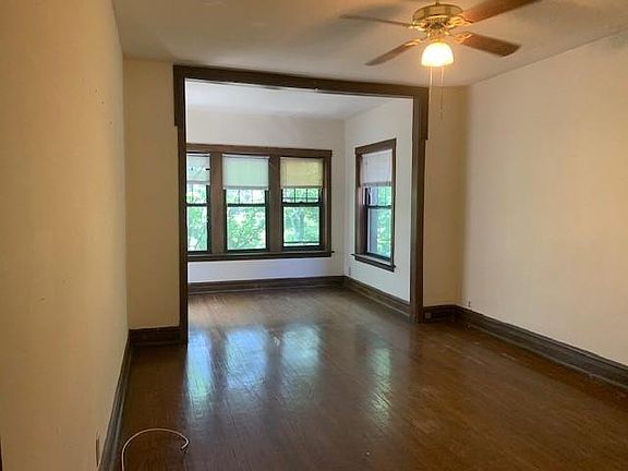 4th image of 4207 N Ashland Ave