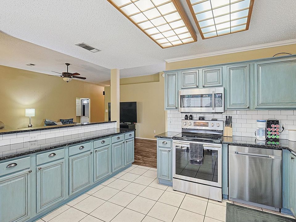 1st image of 2208 Green Mere Dr