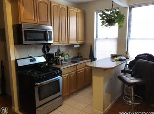 3117 36th St APT 1F, Astoria, NY 11106