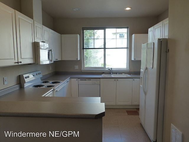 1st image of 16125 Juanita Woodinville Way NE Unit 618