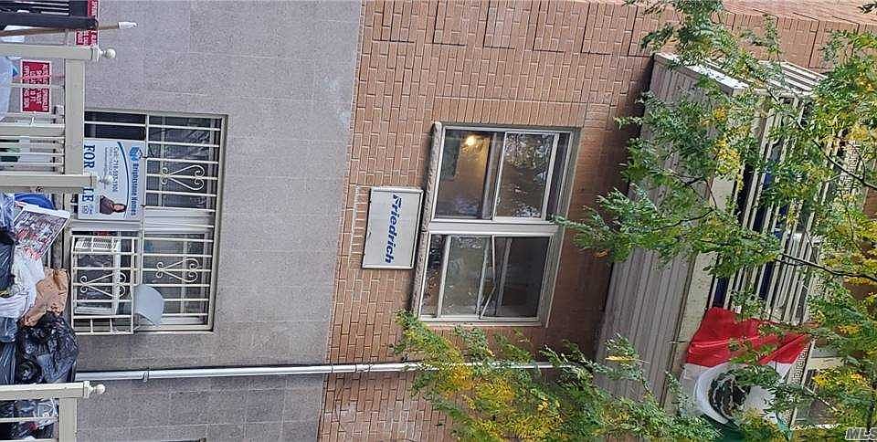 2nd image of 11113 38th Ave
