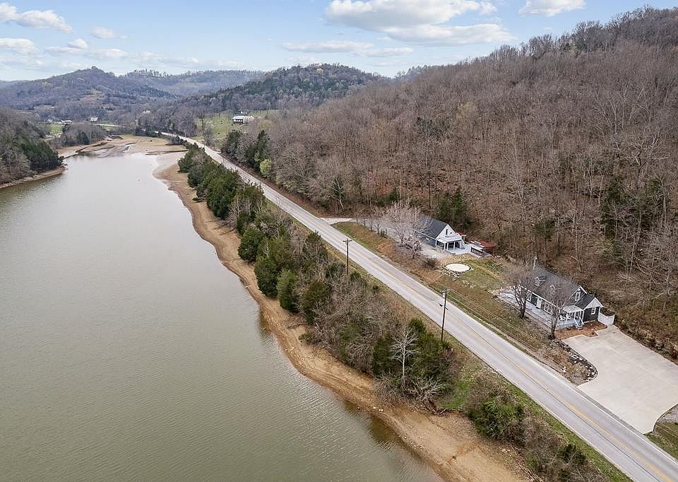 303 Granville Hwy, Elmwood, TN 38560 MLS 2495794 Zillow