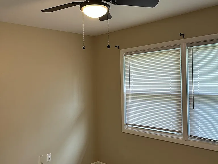 3511 Madonna Ln — Photo 29