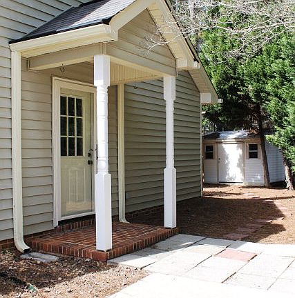 3rd image of 506 Locksley Dr
