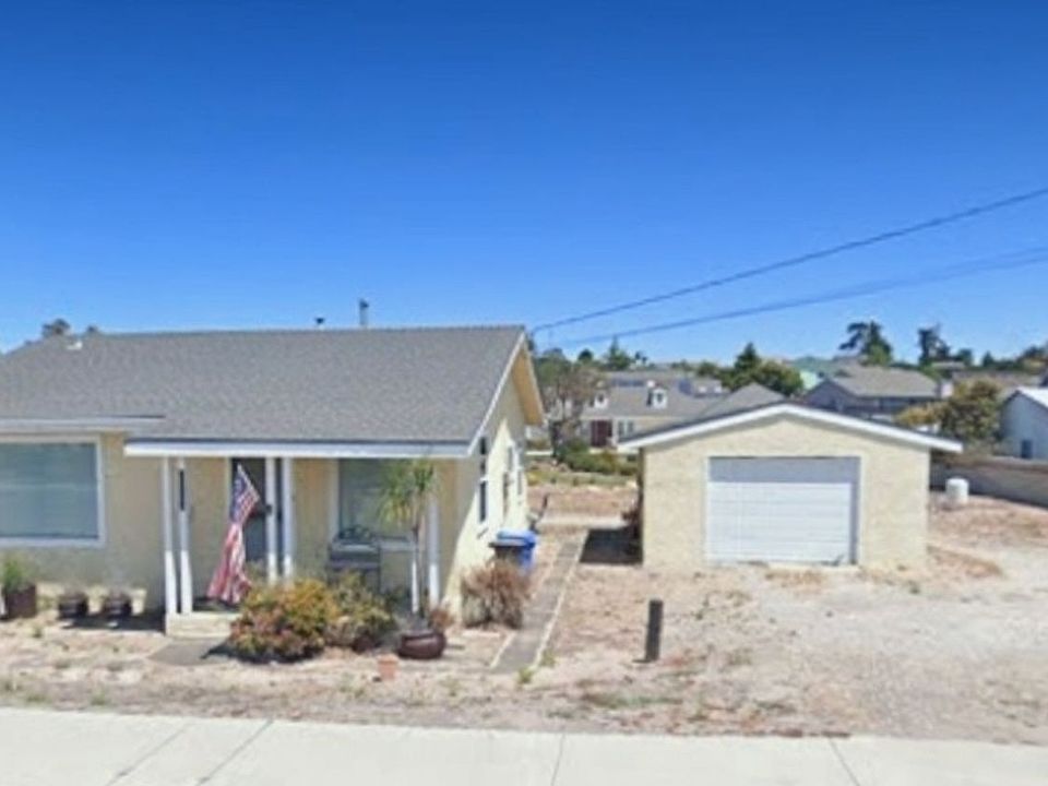1st image of 2679 Cienaga St