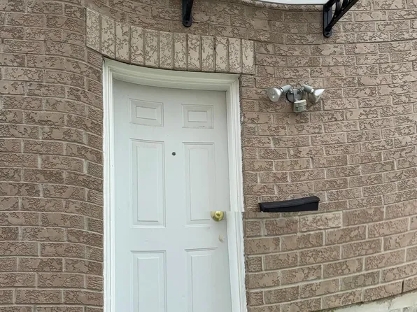 99 Rollingwood Dr, Brampton, ON L6Y 5R1